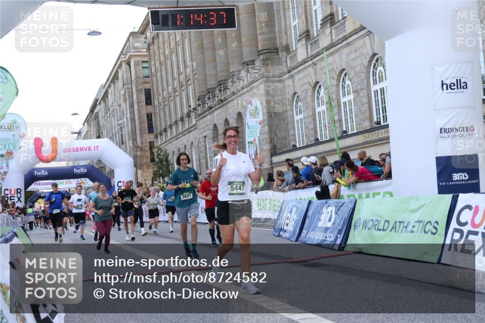 07.09.2025 - BARMER Alsterlauf Strokosch-Dieckow http://msf.ph/oto/8724582 07.09.2025 10:14:35 Ziel 2073, 2264, 3503, 3504, 3697, 3735, 4553, 5447, 5468, 5830, 6282, 6284, 8226 meine-sportfotos.de