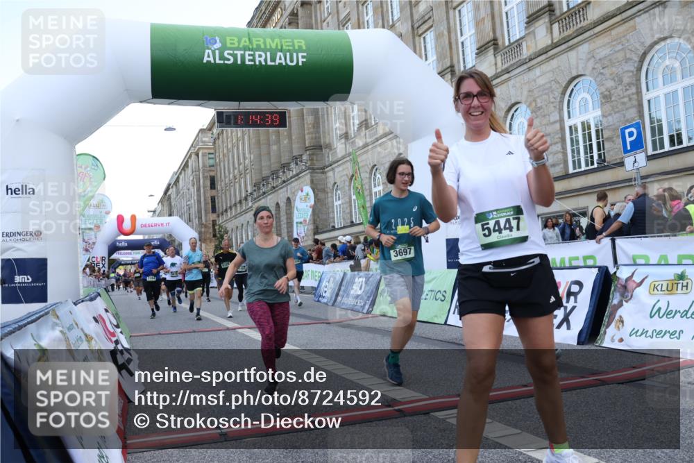 07.09.2025 - BARMER Alsterlauf Strokosch-Dieckow http://msf.ph/oto/8724592 07.09.2025 10:14:38 Ziel 2073, 2264, 3346, 3503, 3504, 3697, 3734, 3735, 4489, 4553, 4699, 5277, 5278, 5447, 5468, 6282, 6284, 8226 meine-sportfotos.de
