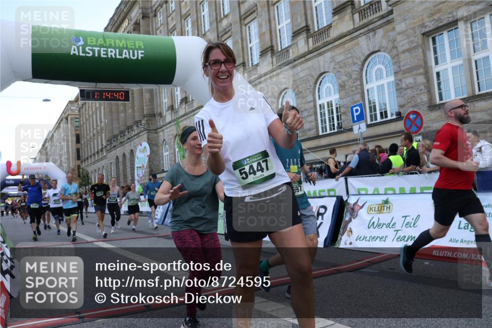 07.09.2025 - BARMER Alsterlauf Strokosch-Dieckow http://msf.ph/oto/8724595 07.09.2025 10:14:38 Ziel 2073, 2264, 3346, 3503, 3504, 3697, 3734, 3735, 4489, 4553, 4699, 5277, 5278, 5447, 5468, 6282, 6284, 8226 meine-sportfotos.de