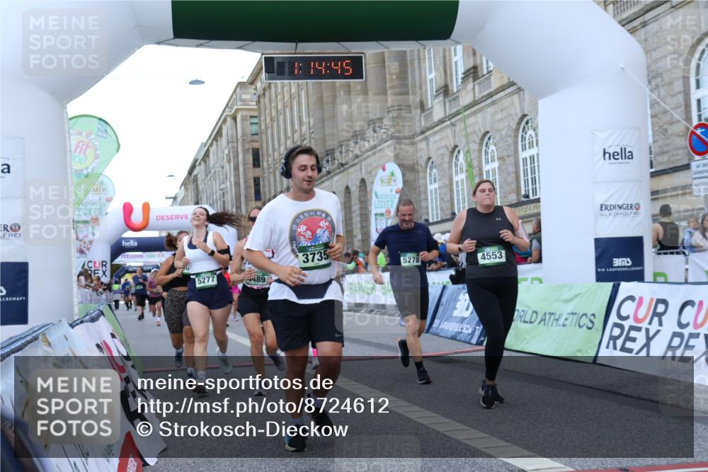 07.09.2025 - BARMER Alsterlauf Strokosch-Dieckow http://msf.ph/oto/8724612 07.09.2025 10:14:43 Ziel 2073, 2232, 2264, 2403, 2688, 3236, 3346, 3503, 3504, 3734, 3735, 4213, 4489, 4553, 4699, 5277, 5278, 5468, 5795, 6145, 6165, 8101, 8120, 8195, 8224, 8226 meine-sportfotos.de