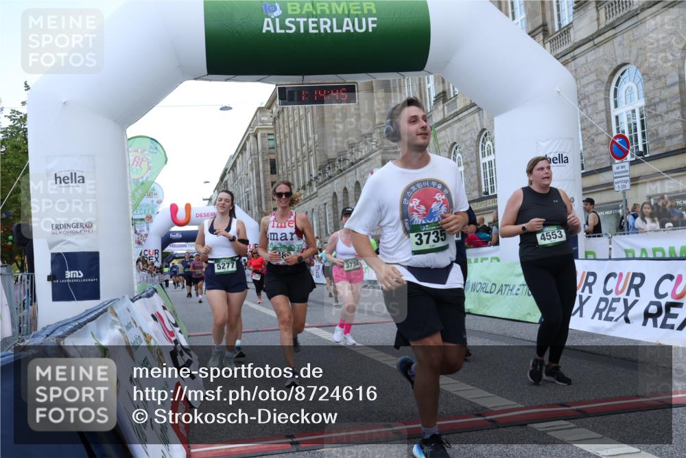 07.09.2025 - BARMER Alsterlauf Strokosch-Dieckow http://msf.ph/oto/8724616 07.09.2025 10:14:43 Ziel 2073, 2232, 2264, 2403, 2688, 3236, 3346, 3503, 3504, 3734, 3735, 4213, 4489, 4553, 4699, 5277, 5278, 5468, 5795, 6145, 6165, 8101, 8120, 8195, 8224, 8226 meine-sportfotos.de