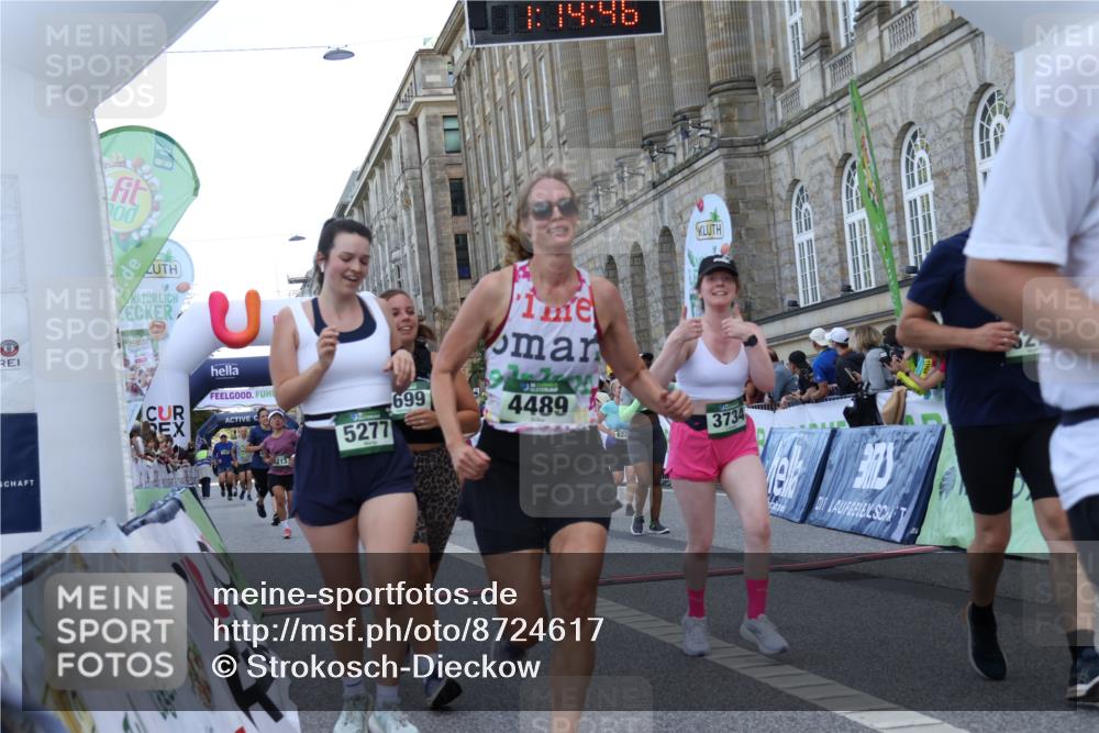 07.09.2025 - BARMER Alsterlauf Strokosch-Dieckow http://msf.ph/oto/8724617 07.09.2025 10:14:44 Ziel 2073, 2232, 2264, 2403, 2688, 3236, 3346, 3503, 3504, 3734, 3735, 4213, 4489, 4553, 4699, 5277, 5278, 5468, 5795, 6145, 6165, 8101, 8120, 8195, 8224, 8226 meine-sportfotos.de