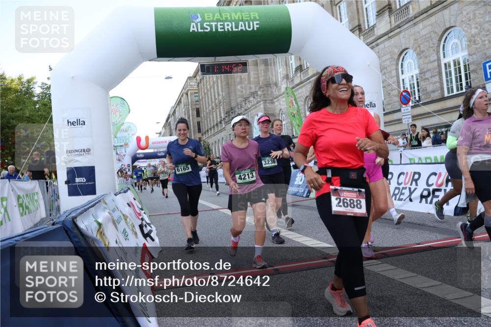 07.09.2025 - BARMER Alsterlauf Strokosch-Dieckow http://msf.ph/oto/8724642 07.09.2025 10:14:50 Ziel 2129, 2166, 2232, 2296, 2403, 2688, 2929, 2930, 3236, 3346, 3929, 4213, 5062, 5795, 6145, 6165, 6312, 6337, 8101, 8120, 8195, 8224, 8257 meine-sportfotos.de