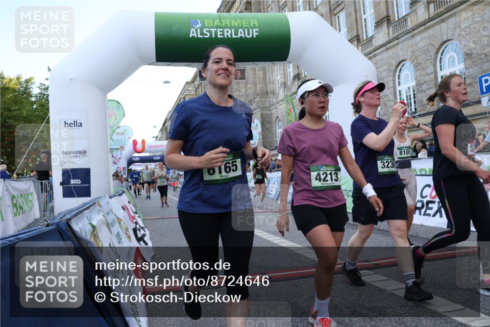 07.09.2025 - BARMER Alsterlauf Strokosch-Dieckow http://msf.ph/oto/8724646 07.09.2025 10:14:51 Ziel 2129, 2166, 2232, 2296, 2403, 2688, 2929, 2930, 3236, 3929, 4213, 5062, 5795, 6145, 6165, 6312, 6337, 8101, 8120, 8195, 8224, 8257 meine-sportfotos.de