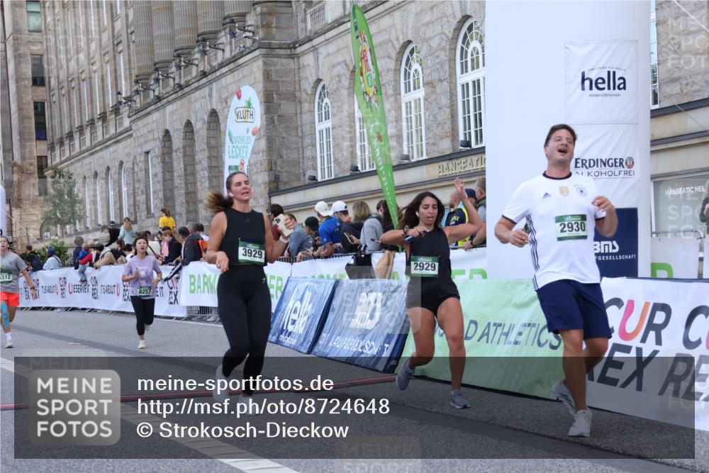 07.09.2025 - BARMER Alsterlauf Strokosch-Dieckow http://msf.ph/oto/8724648 07.09.2025 10:14:52 Ziel 2129, 2166, 2296, 2688, 2929, 2930, 3236, 3929, 4213, 5062, 5795, 6145, 6165, 6312, 6337, 8101, 8120, 8224, 8257 meine-sportfotos.de