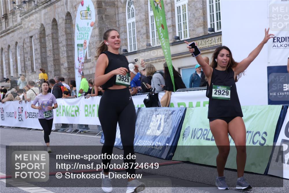 07.09.2025 - BARMER Alsterlauf Strokosch-Dieckow http://msf.ph/oto/8724649 07.09.2025 10:14:53 Ziel 2129, 2166, 2296, 2873, 2929, 2930, 3236, 3929, 5062, 5795, 6165, 6312, 6337, 8101, 8120, 8257 meine-sportfotos.de