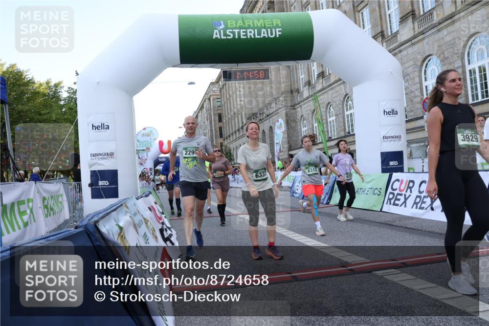 07.09.2025 - BARMER Alsterlauf Strokosch-Dieckow http://msf.ph/oto/8724658 07.09.2025 10:14:56 Ziel 2129, 2166, 2296, 2712, 2873, 2929, 2930, 3929, 4364, 5062, 6312, 6337, 8257 meine-sportfotos.de
