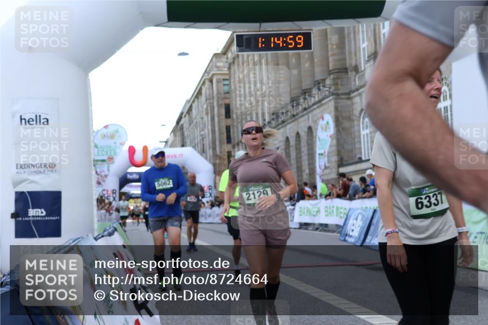 07.09.2025 - BARMER Alsterlauf Strokosch-Dieckow http://msf.ph/oto/8724664 07.09.2025 10:14:57 Ziel 2129, 2166, 2296, 2712, 2873, 2929, 2930, 3929, 4364, 5062, 6312, 6337, 8257 meine-sportfotos.de