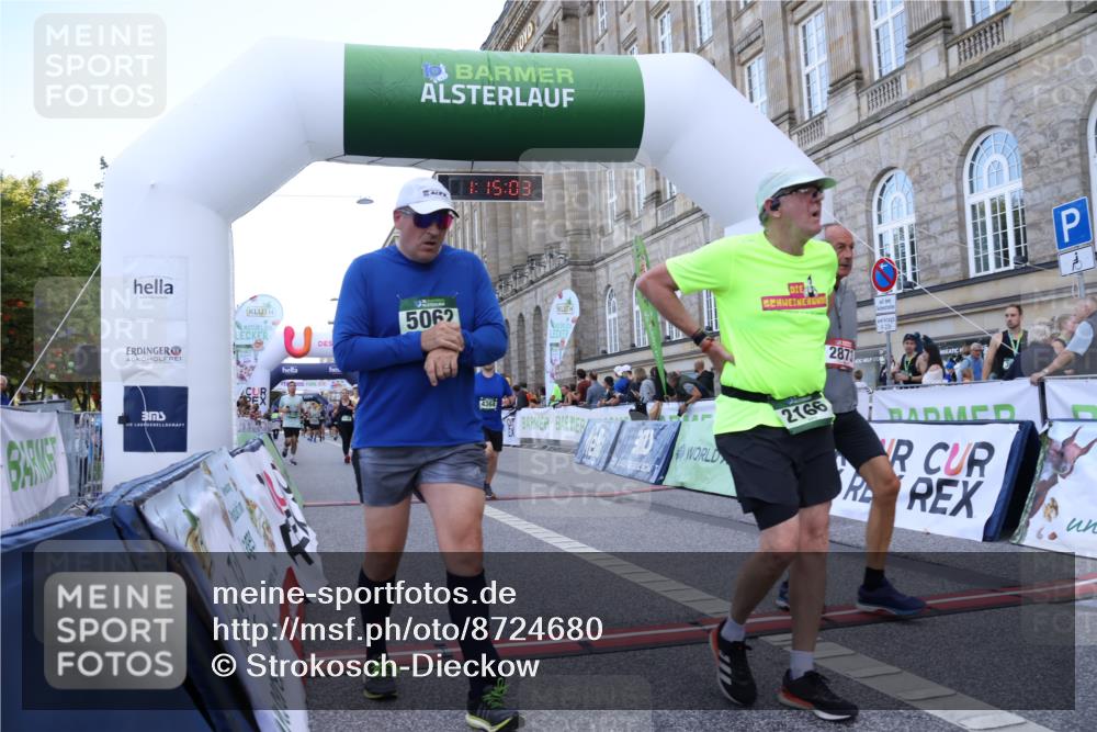 07.09.2025 - BARMER Alsterlauf Strokosch-Dieckow http://msf.ph/oto/8724680 07.09.2025 10:15:02 Ziel 2166, 2225, 2712, 2873, 3851, 4108, 4364, 5062 meine-sportfotos.de