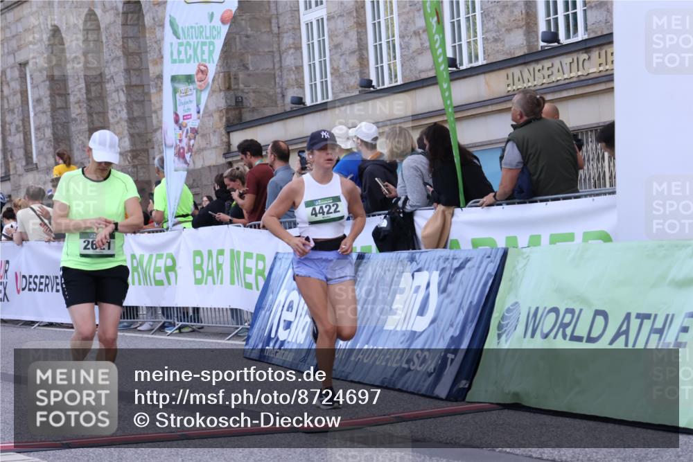 07.09.2025 - BARMER Alsterlauf Strokosch-Dieckow http://msf.ph/oto/8724697 07.09.2025 10:15:09 Ziel 2225, 2442, 2621, 2736, 3221, 3851, 4108, 4422, 4630, 4670, 4671, 4898, 8258 meine-sportfotos.de