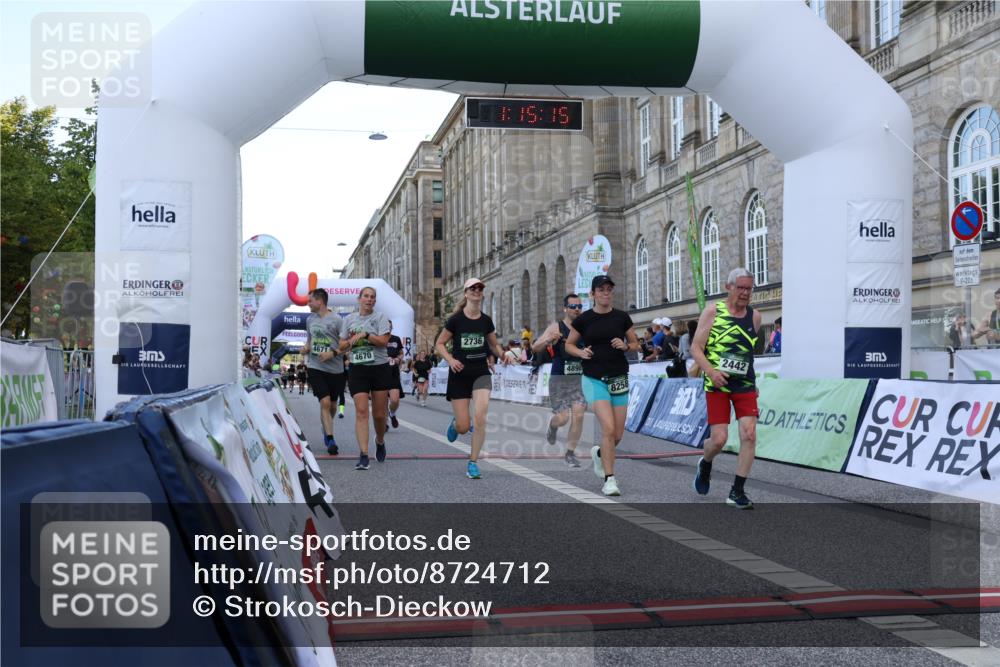 07.09.2025 - BARMER Alsterlauf Strokosch-Dieckow http://msf.ph/oto/8724712 07.09.2025 10:15:13 Ziel 2442, 2621, 2736, 3221, 4422, 4630, 4670, 4671, 4725, 4734, 4742, 4898, 5036, 6344, 8258 meine-sportfotos.de