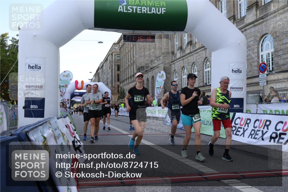 07.09.2025 - BARMER Alsterlauf Strokosch-Dieckow http://msf.ph/oto/8724715 07.09.2025 10:15:14 Ziel 2442, 2621, 2736, 2825, 3221, 4422, 4630, 4670, 4671, 4725, 4734, 4742, 4898, 5036, 6344, 8258, 8296 meine-sportfotos.de