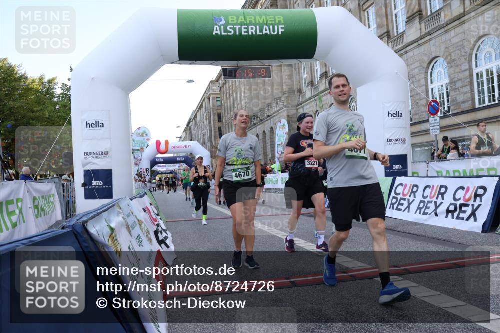 07.09.2025 - BARMER Alsterlauf Strokosch-Dieckow http://msf.ph/oto/8724726 07.09.2025 10:15:17 Ziel 2442, 2736, 2825, 3221, 4630, 4670, 4671, 4725, 4734, 4742, 4883, 4898, 5036, 6344, 8258, 8296 meine-sportfotos.de