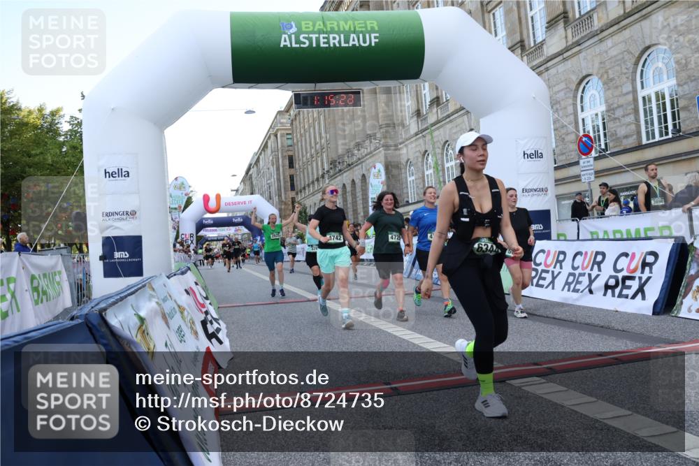 07.09.2025 - BARMER Alsterlauf Strokosch-Dieckow http://msf.ph/oto/8724735 07.09.2025 10:15:20 Ziel 2825, 3221, 3455, 3466, 4630, 4725, 4734, 4742, 4883, 5036, 6344, 8296 meine-sportfotos.de