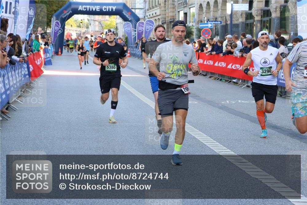 07.09.2025 - BARMER Alsterlauf Strokosch-Dieckow http://msf.ph/oto/8724744 07.09.2025 09:48:29 Ziel 2253, 2324, 2383, 2552, 2941, 2960, 3587, 3983, 4330, 4349, 4471, 4511, 5082, 5219, 5273, 5284, 5900, 6256, 6295, 8102, 8291, 8422 meine-sportfotos.de