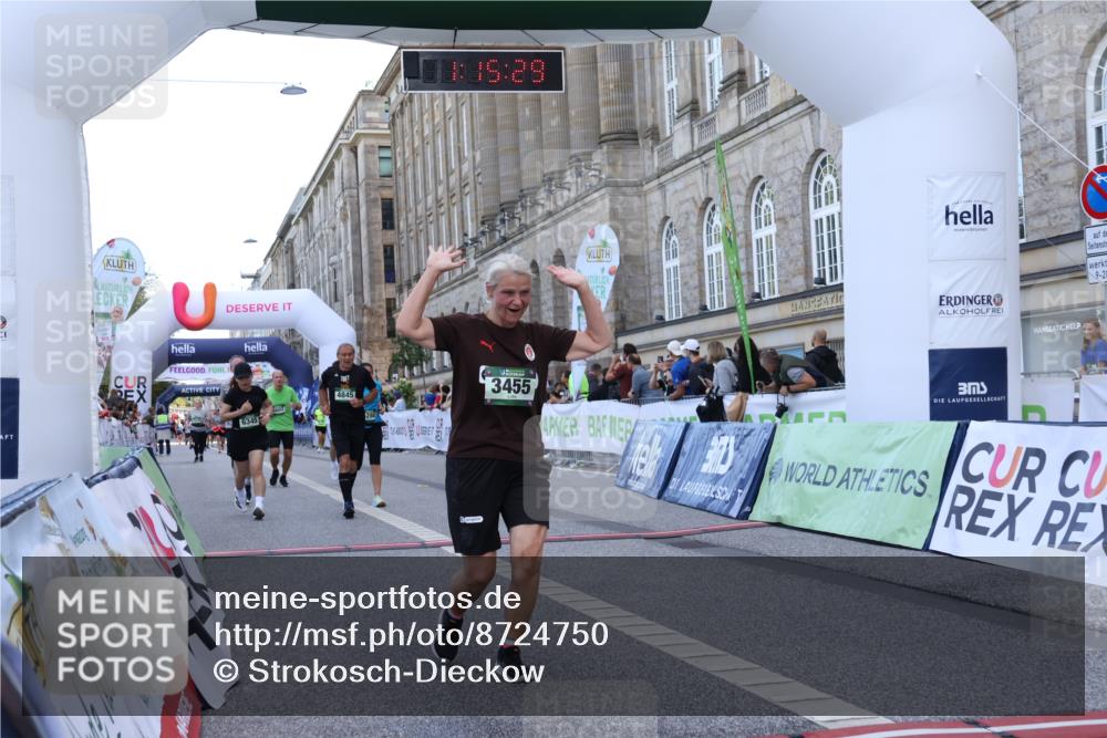 07.09.2025 - BARMER Alsterlauf Strokosch-Dieckow http://msf.ph/oto/8724750 07.09.2025 10:15:27 Ziel 3455, 3466, 3736, 3771, 3904, 4607, 4608, 4845, 4883, 5280, 5281, 6345 meine-sportfotos.de