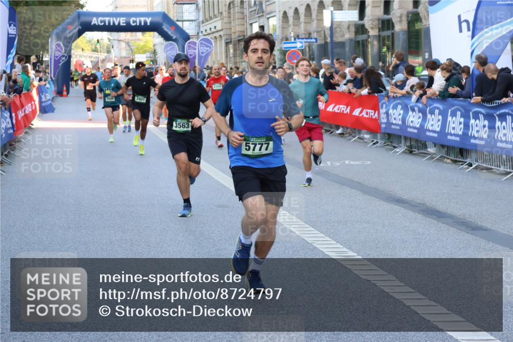 07.09.2025 - BARMER Alsterlauf Strokosch-Dieckow http://msf.ph/oto/8724797 07.09.2025 09:48:21 Ziel 2253, 2324, 2383, 2552, 2941, 3501, 3544, 3575, 3587, 3983, 4330, 4349, 4471, 4511, 4530, 4870, 4931, 5082, 5284, 6295, 8102, 8276, 8422 meine-sportfotos.de