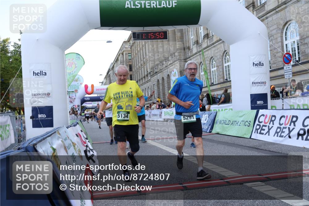 07.09.2025 - BARMER Alsterlauf Strokosch-Dieckow http://msf.ph/oto/8724807 07.09.2025 10:15:49 Ziel 2651, 2674, 3132, 3133, 3548, 3722, 3885, 3886, 4177, 4556, 4756, 4757, 4878, 4879, 5134, 5270, 5271, 5291, 5631 meine-sportfotos.de