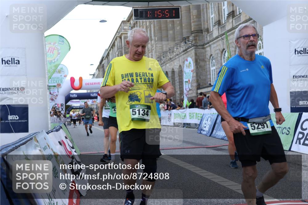 07.09.2025 - BARMER Alsterlauf Strokosch-Dieckow http://msf.ph/oto/8724808 07.09.2025 10:15:49 Ziel 2651, 2674, 3132, 3133, 3548, 3722, 3885, 3886, 4177, 4556, 4756, 4757, 4878, 4879, 5134, 5270, 5271, 5291, 5631 meine-sportfotos.de