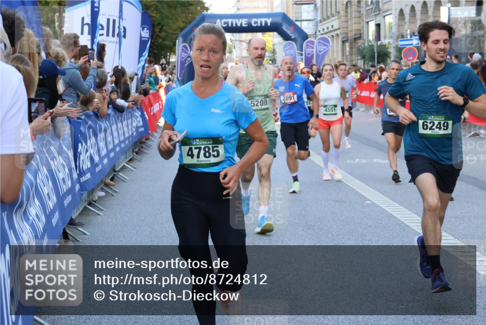 07.09.2025 - BARMER Alsterlauf Strokosch-Dieckow http://msf.ph/oto/8724812 07.09.2025 09:48:16 Ziel 2253, 2383, 2453, 2941, 3459, 3501, 3544, 3575, 3983, 4098, 4330, 4349, 4530, 4870, 4931, 5082, 6295, 8102, 8276 meine-sportfotos.de