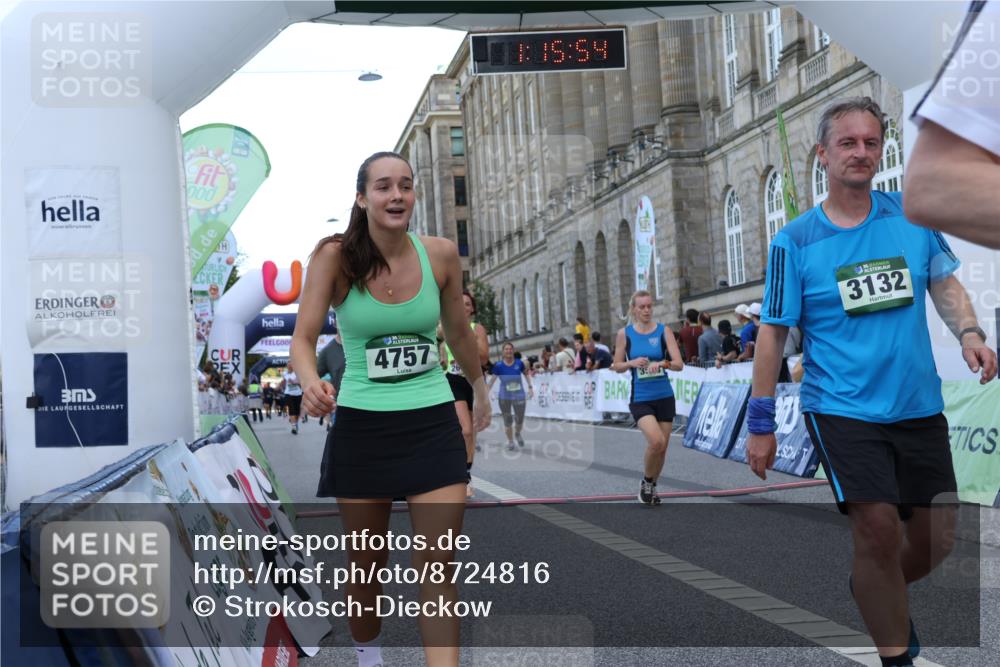 07.09.2025 - BARMER Alsterlauf Strokosch-Dieckow http://msf.ph/oto/8724816 07.09.2025 10:15:52 Ziel 2651, 2674, 3132, 3133, 3548, 3885, 3886, 4024, 4177, 4442, 4443, 4756, 4757, 5134, 5291 meine-sportfotos.de