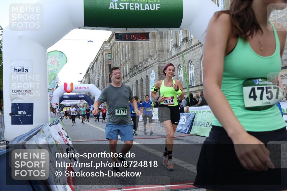 07.09.2025 - BARMER Alsterlauf Strokosch-Dieckow http://msf.ph/oto/8724818 07.09.2025 10:15:54 Ziel 2674, 2705, 3132, 3133, 3548, 3885, 3886, 4024, 4177, 4442, 4443 meine-sportfotos.de