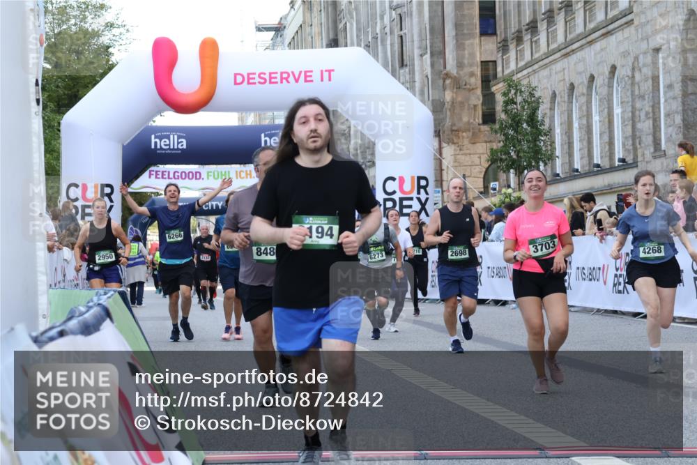 07.09.2025 - BARMER Alsterlauf Strokosch-Dieckow http://msf.ph/oto/8724842 07.09.2025 10:16:04 Ziel 2698, 2705, 2936, 2950, 3243, 3703, 3776, 4024, 4210, 4268, 4442, 4443, 5952, 6194, 6263, 6266, 6267, 6273, 8482 meine-sportfotos.de