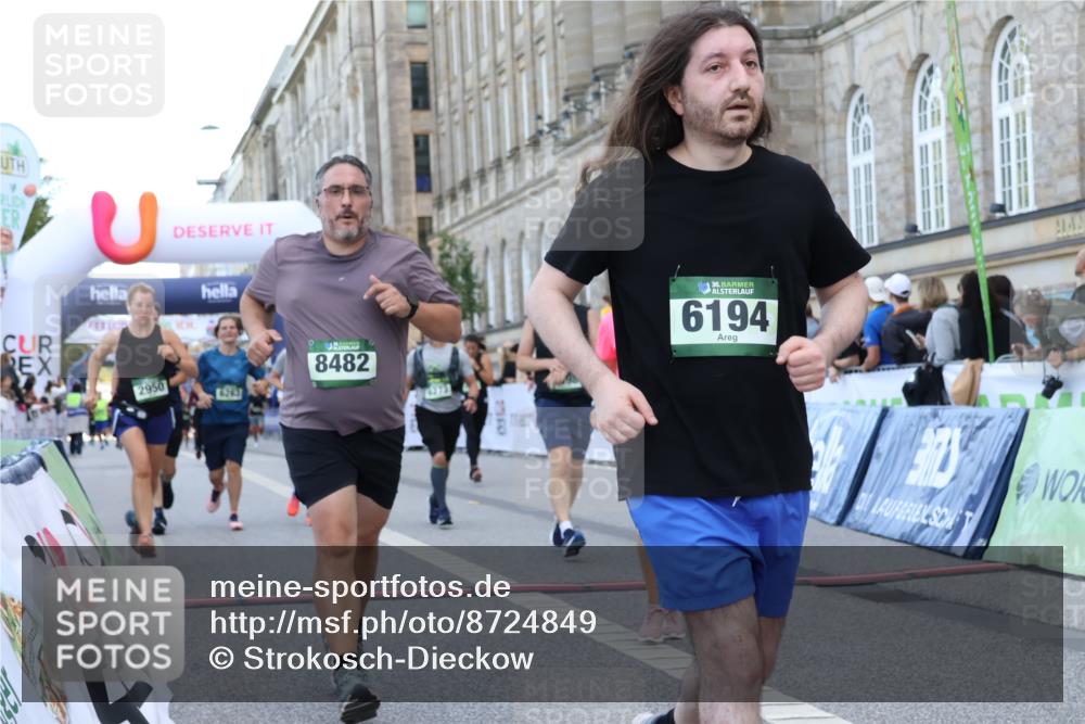 07.09.2025 - BARMER Alsterlauf Strokosch-Dieckow http://msf.ph/oto/8724849 07.09.2025 10:16:07 Ziel 2698, 2936, 2950, 3243, 3703, 3776, 4210, 4268, 5507, 5952, 6194, 6263, 6266, 6267, 6273, 8482 meine-sportfotos.de