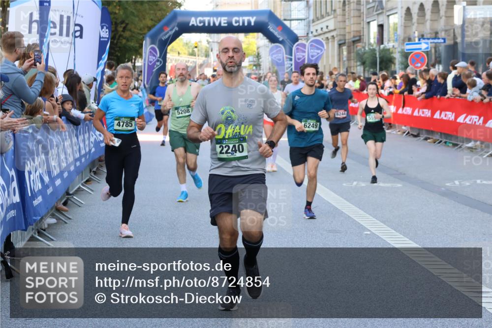 07.09.2025 - BARMER Alsterlauf Strokosch-Dieckow http://msf.ph/oto/8724854 07.09.2025 09:48:14 Ziel 2253, 2383, 2453, 2941, 3290, 3459, 3501, 3544, 3575, 3983, 4098, 4330, 4349, 4530, 4870, 4931, 6295, 8276 meine-sportfotos.de