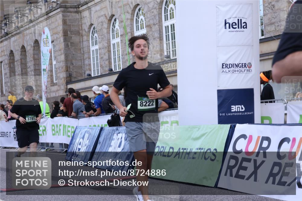07.09.2025 - BARMER Alsterlauf Strokosch-Dieckow http://msf.ph/oto/8724886 07.09.2025 10:16:21 Ziel 2132, 2407, 2961, 3002, 3014, 3539, 3540, 3774, 3781, 3817, 4007, 4209, 4318, 4473, 5761, 6047, 8222, 8310 meine-sportfotos.de
