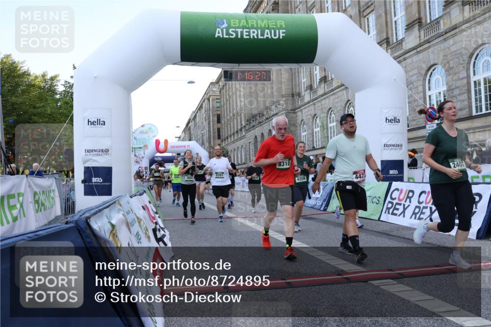 07.09.2025 - BARMER Alsterlauf Strokosch-Dieckow http://msf.ph/oto/8724895 07.09.2025 10:16:26 Ziel 2354, 2407, 2943, 2961, 3002, 3014, 3539, 3540, 3648, 3649, 3774, 3781, 3817, 4209, 4468, 4473, 4655, 5761, 8222, 8310 meine-sportfotos.de
