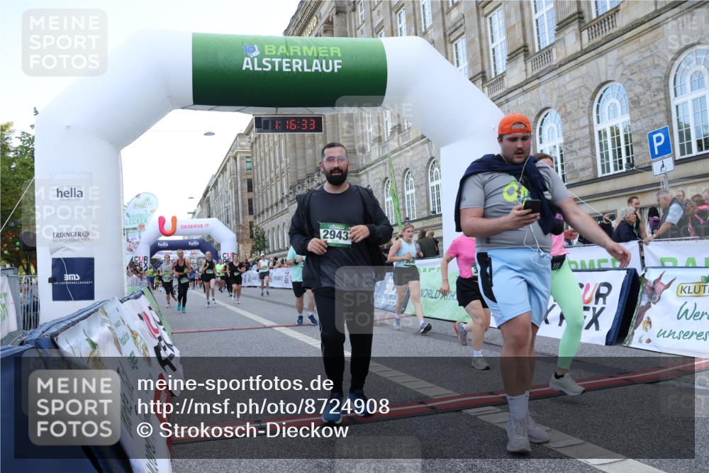 07.09.2025 - BARMER Alsterlauf Strokosch-Dieckow http://msf.ph/oto/8724908 07.09.2025 10:16:32 Ziel 2354, 2690, 2943, 2961, 2974, 3539, 3540, 3648, 3649, 3772, 3774, 3817, 4221, 4315, 4468, 4538, 4655, 4768, 8313 meine-sportfotos.de