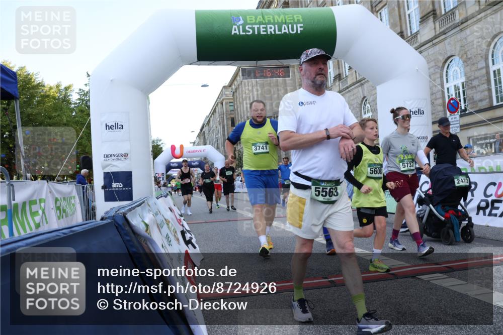 07.09.2025 - BARMER Alsterlauf Strokosch-Dieckow http://msf.ph/oto/8724926 07.09.2025 10:16:44 Ziel 2321, 2343, 2473, 2638, 3061, 3127, 3429, 3430, 3621, 3742, 3903, 4070, 4221, 4719, 4720, 5121, 5563, 5676, 5737, 5756, 8018, 8313, 8468 meine-sportfotos.de