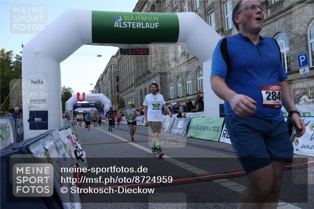 07.09.2025 - BARMER Alsterlauf Strokosch-Dieckow http://msf.ph/oto/8724959 07.09.2025 10:17:01 Ziel 2114, 2431, 2849, 3011, 4047, 4673, 4674, 5261, 5362, 5936, 6065, 8361 meine-sportfotos.de
