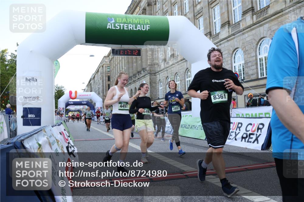 07.09.2025 - BARMER Alsterlauf Strokosch-Dieckow http://msf.ph/oto/8724980 07.09.2025 10:17:11 Ziel 2857, 3011, 3808, 3933, 4154, 4402, 4495, 4497, 4534, 4673, 4674, 5163, 5261, 5597, 5888, 6110, 8361 meine-sportfotos.de