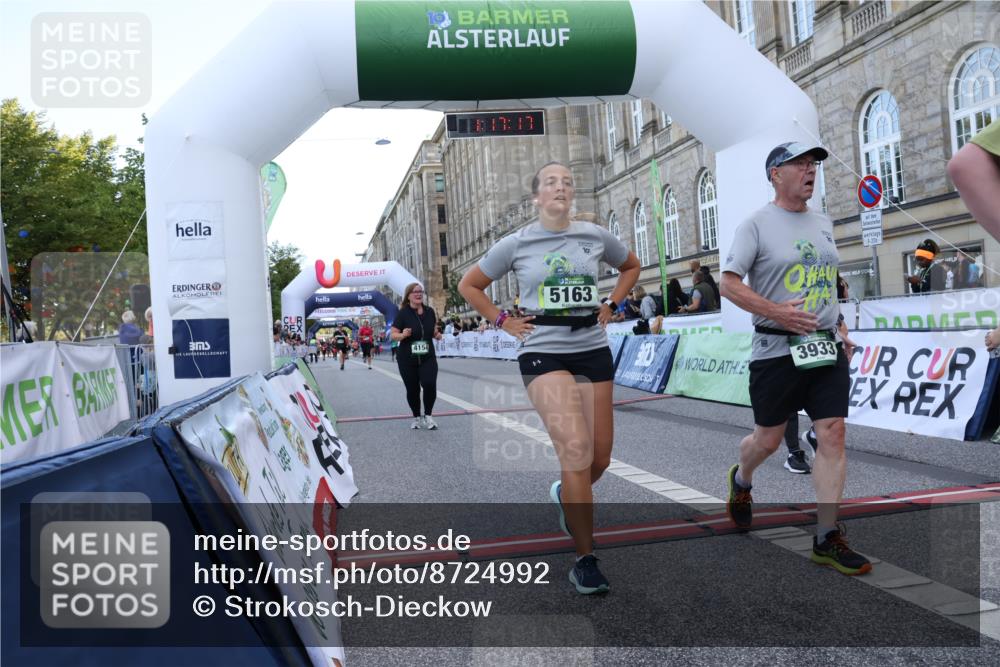 07.09.2025 - BARMER Alsterlauf Strokosch-Dieckow http://msf.ph/oto/8724992 07.09.2025 10:17:16 Ziel 3808, 3933, 4154, 4402, 4534, 4693, 4765, 5163, 5597, 5888, 6110, 8131, 8138 meine-sportfotos.de