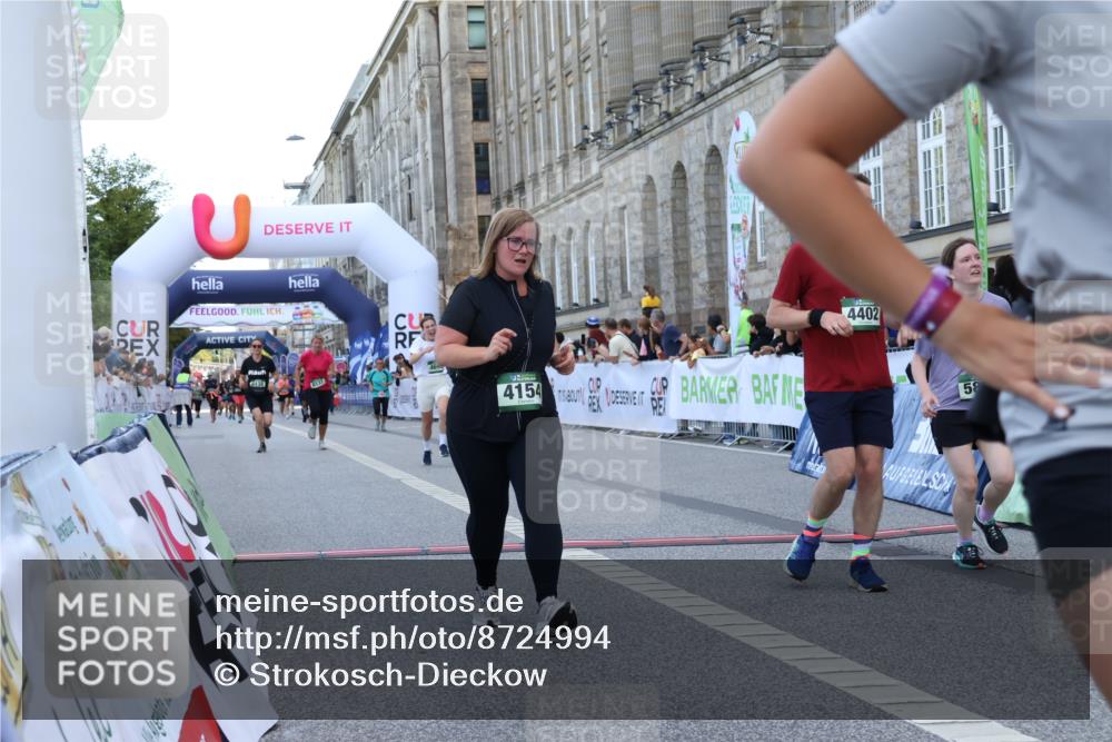 07.09.2025 - BARMER Alsterlauf Strokosch-Dieckow http://msf.ph/oto/8724994 07.09.2025 10:17:16 Ziel 3808, 3933, 4154, 4402, 4534, 4693, 4765, 5163, 5597, 5888, 6110, 8131, 8138 meine-sportfotos.de