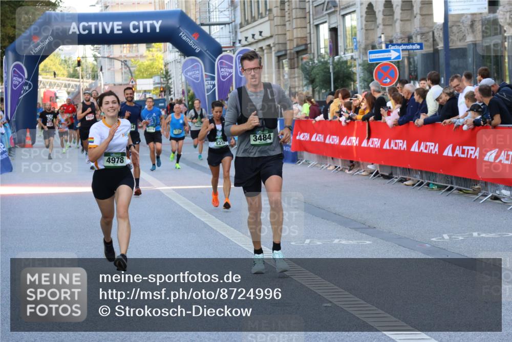 07.09.2025 - BARMER Alsterlauf Strokosch-Dieckow http://msf.ph/oto/8724996 07.09.2025 09:47:37 Ziel 2081, 2278, 2584, 3465, 4602, 4731, 4884, 4946, 4977, 5208, 5423, 5745, 5757, 5917, 6015, 6016, 8009, 8275, 8293, 8469 meine-sportfotos.de