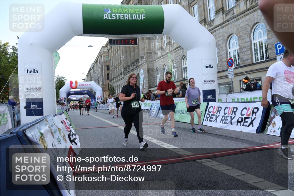 07.09.2025 - BARMER Alsterlauf Strokosch-Dieckow http://msf.ph/oto/8724997 07.09.2025 10:17:17 Ziel 3808, 3933, 4154, 4402, 4534, 4693, 4765, 5163, 5888, 8131, 8138 meine-sportfotos.de