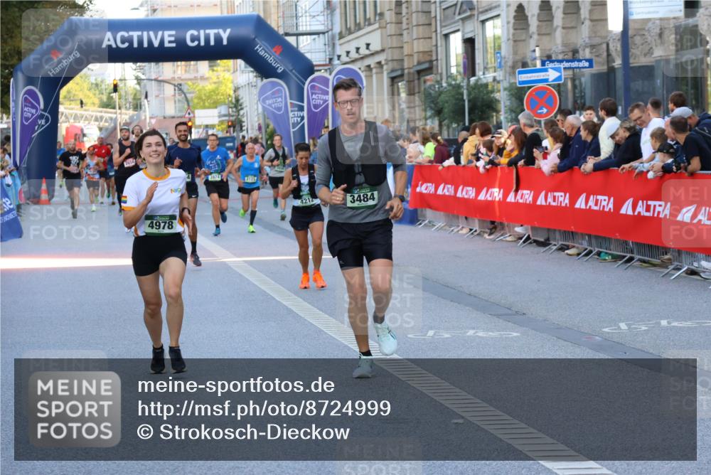 07.09.2025 - BARMER Alsterlauf Strokosch-Dieckow http://msf.ph/oto/8724999 07.09.2025 09:47:37 Ziel 2081, 2278, 2584, 3465, 4602, 4731, 4884, 4946, 4977, 5208, 5423, 5745, 5757, 5917, 6015, 6016, 8009, 8275, 8293, 8469 meine-sportfotos.de