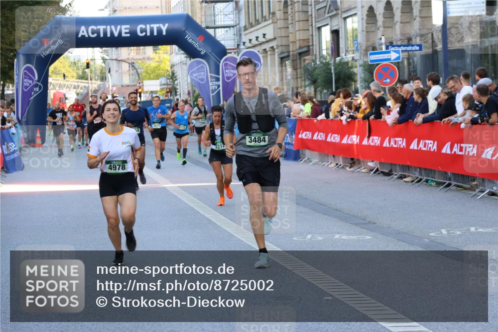 07.09.2025 - BARMER Alsterlauf Strokosch-Dieckow http://msf.ph/oto/8725002 07.09.2025 09:47:36 Ziel 2081, 2278, 2584, 3465, 4602, 4731, 4884, 4946, 4977, 5423, 5745, 5757, 5917, 6015, 6016, 6131, 8009, 8275, 8293, 8469 meine-sportfotos.de