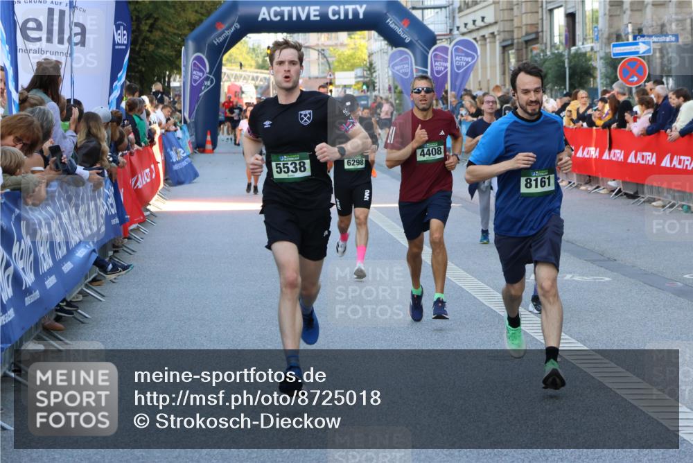 07.09.2025 - BARMER Alsterlauf Strokosch-Dieckow http://msf.ph/oto/8725018 07.09.2025 09:47:30 Ziel 2081, 2121, 2278, 2584, 3465, 3650, 3974, 4034, 4182, 4602, 4731, 4884, 4946, 4977, 5043, 5423, 5745, 5757, 5917, 5966, 6015, 6016, 6131, 8009, 8275, 8293, 8391 meine-sportfotos.de