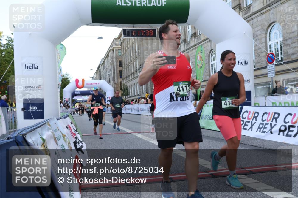 07.09.2025 - BARMER Alsterlauf Strokosch-Dieckow http://msf.ph/oto/8725034 07.09.2025 10:17:38 Ziel 2031, 2222, 2447, 2448, 2555, 2718, 4065, 4113, 4115, 4492, 4650, 5232, 5832, 6292 meine-sportfotos.de
