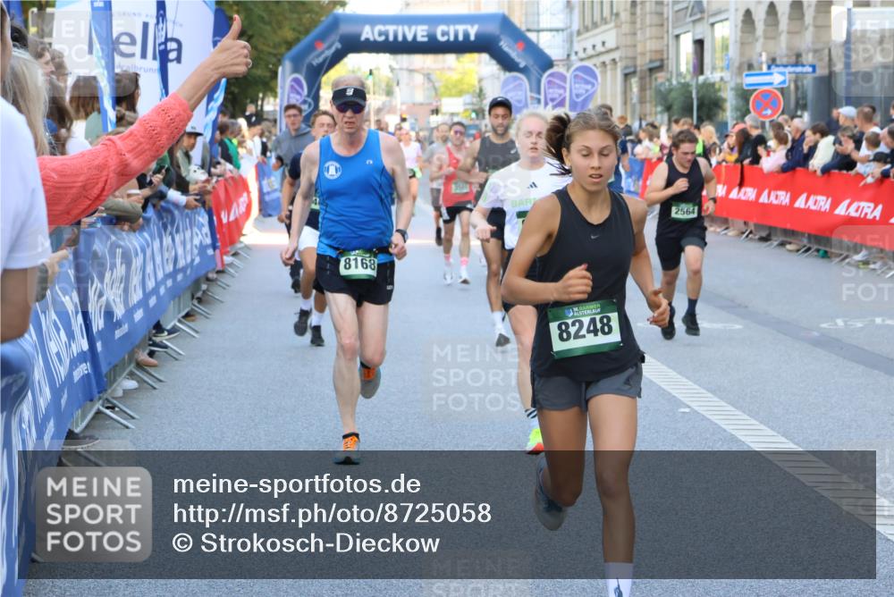 07.09.2025 - BARMER Alsterlauf Strokosch-Dieckow http://msf.ph/oto/8725058 07.09.2025 09:47:19 Ziel 2121, 2656, 3484, 3650, 3974, 4034, 4182, 4212, 4731, 4977, 4978, 5043, 5745, 5966, 6131, 8391, 8454 meine-sportfotos.de