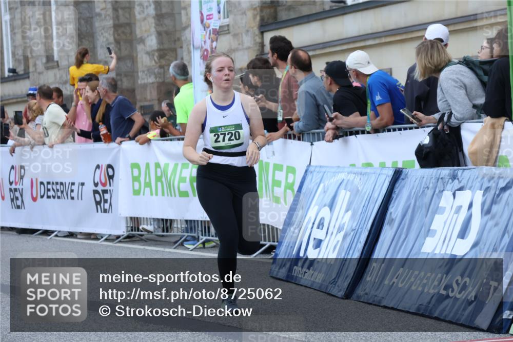 07.09.2025 - BARMER Alsterlauf Strokosch-Dieckow http://msf.ph/oto/8725062 07.09.2025 10:17:48 Ziel 2031, 2222, 2268, 2720, 3231, 3304, 3793, 4109, 4324, 4325, 4396, 4680, 5547 meine-sportfotos.de