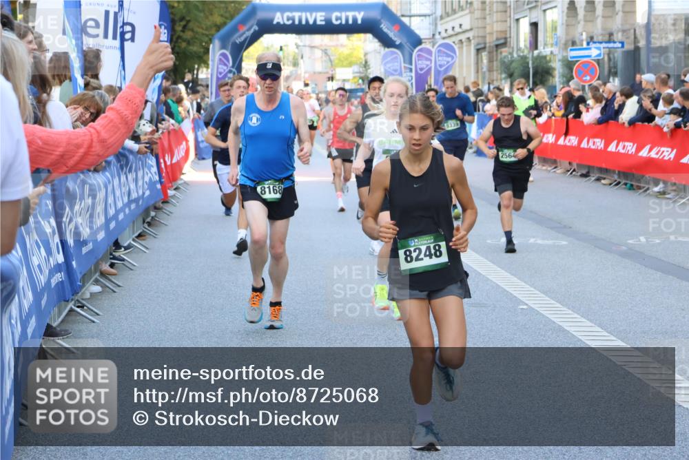 07.09.2025 - BARMER Alsterlauf Strokosch-Dieckow http://msf.ph/oto/8725068 07.09.2025 09:47:19 Ziel 2121, 2656, 3484, 3650, 3974, 4034, 4182, 4212, 4731, 4977, 4978, 5043, 5745, 5966, 6131, 8391, 8454 meine-sportfotos.de