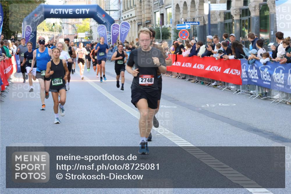 07.09.2025 - BARMER Alsterlauf Strokosch-Dieckow http://msf.ph/oto/8725081 07.09.2025 09:47:16 Ziel 2121, 2656, 3484, 3650, 3974, 4034, 4068, 4182, 4212, 4524, 4978, 5043, 5966, 6131, 6298, 8391, 8454 meine-sportfotos.de