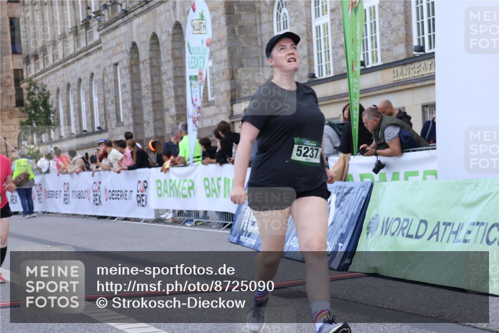 07.09.2025 - BARMER Alsterlauf Strokosch-Dieckow http://msf.ph/oto/8725090 07.09.2025 10:18:05 Ziel 3372, 4447, 5237, 5545, 5632, 5680, 5946, 8082 meine-sportfotos.de