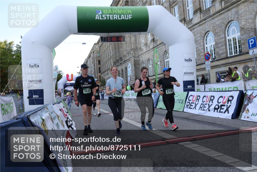 07.09.2025 - BARMER Alsterlauf Strokosch-Dieckow http://msf.ph/oto/8725111 07.09.2025 10:18:14 Ziel 2466, 3731, 4130, 4148, 4270, 4790, 4791, 5032, 5087, 5305, 5632, 5946 meine-sportfotos.de