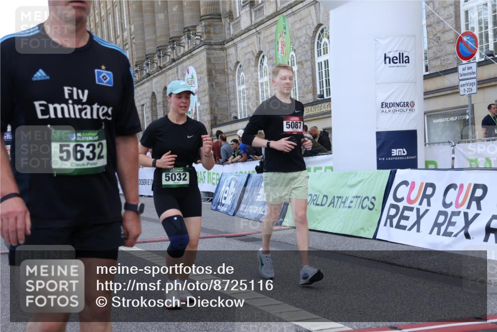 07.09.2025 - BARMER Alsterlauf Strokosch-Dieckow http://msf.ph/oto/8725116 07.09.2025 10:18:16 Ziel 2466, 3731, 4019, 4025, 4130, 4148, 4270, 4790, 4791, 5032, 5087, 5305, 5632, 5946 meine-sportfotos.de